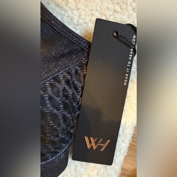 Peloton x WITH Women’s High Neck Bra 2.0 Candy Roller Girl Print Size M NWT - Picture 5 of 10